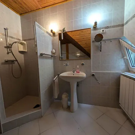 Apartment In - Nordtransdanubien 51288 Kehidakustany