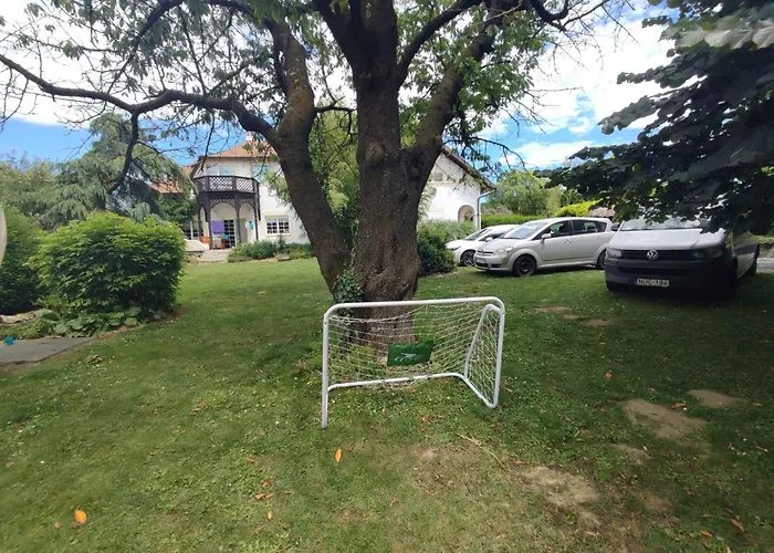 In - Nordtransdanubien 51288 דירה *